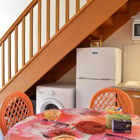 2 Pieces Avec Mezzanine, Terrasse Et Piscine - Saint-pierre-la-mer, 6 Couchages - Fr-1-229d-354 Сasa de vacaciones *